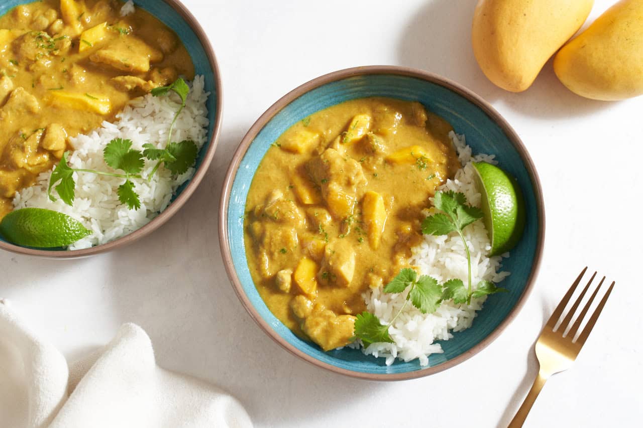 Master Indian-Style Mango Chicken Curry: Secret to Max Flavor