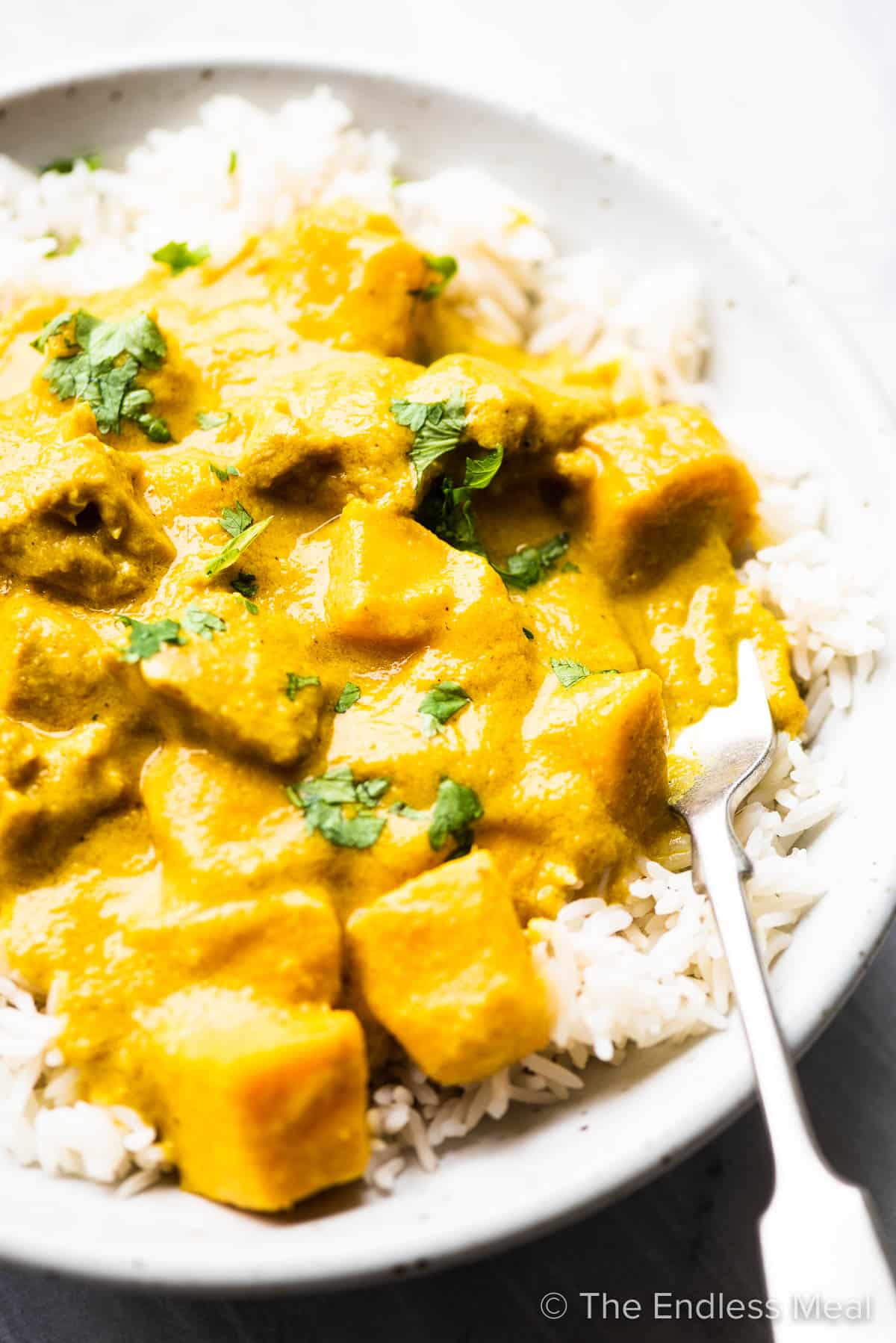 Unforgettable Mango Chicken Curry: Sweet & Savory Tropical Bliss